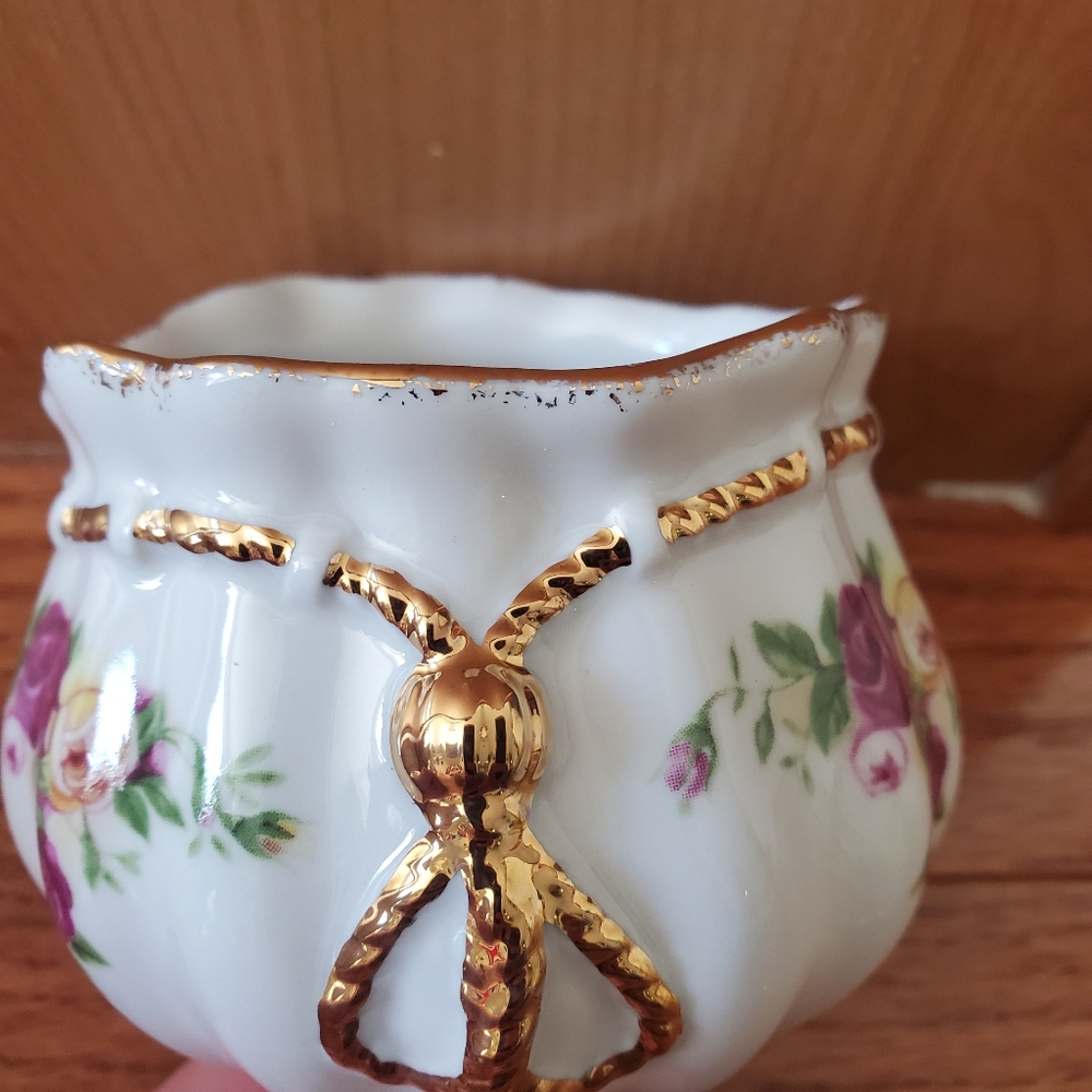 Royal Albert votive sack New